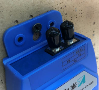 CAN光纤转换器35mm壁挂2