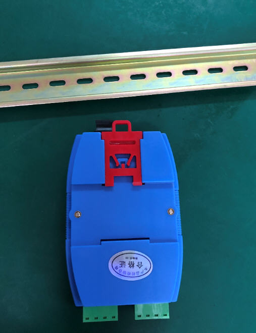 CAN光纤转换器35mm导轨1